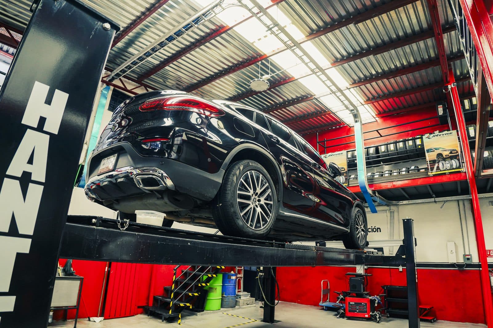 Servicio de frenos y cambio de balatas en GC Motors